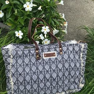 Myra Weekender bag